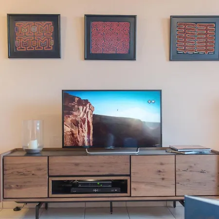 Meiboom 503 With Parking By Interhome *