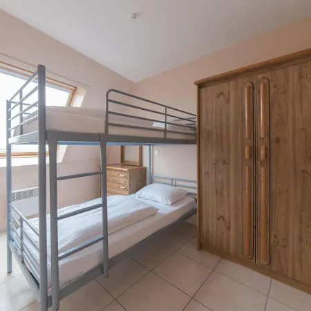 Meiboom 503 With Parking By Interhome *