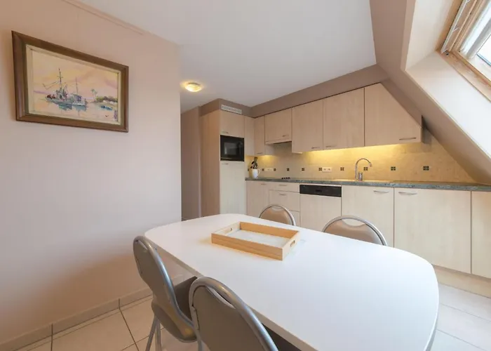 アパート Meiboom 503 With Parking By Interhome